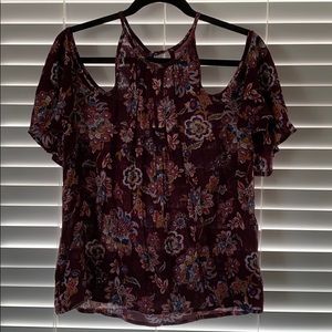 Iz Byer off the shoulder top size L
